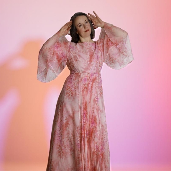 Vintage Dresses & Skirts - 70s Pleated Floaty Long Sleeve Maxi Dress
